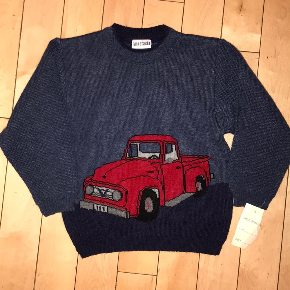 Anastasia Boy’s Sweater. Estimated size M